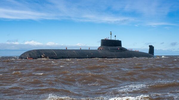 Submarino nuclear russo Dmitry Donskoy (foto de arquivo) - Sputnik Brasil