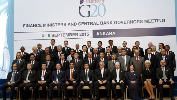 Foto em grupo dos ministros das Finanças e chefes dos bancos centrais dos países do G20 em Ancara, na Turquia. 5 de setembro de 2015. - Sputnik Brasil