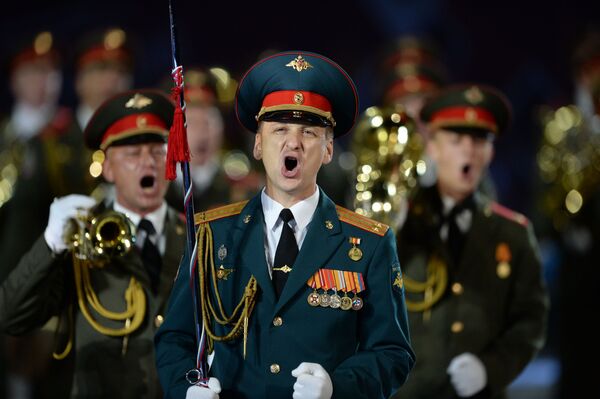 Banda militar do Ministério da Defesa russo na abertura do Festival Internacional de Música Militar Spasskaya Bashnya - Sputnik Brasil