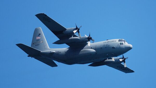 Avião de transporte da FA americana C-130 Hercules - Sputnik Brasil
