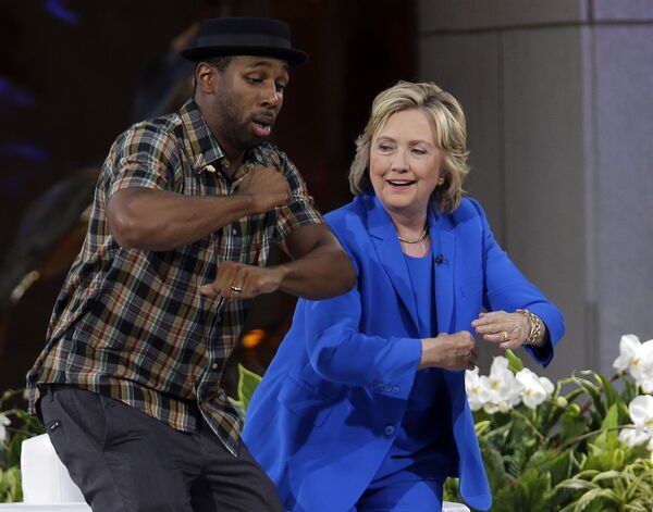 Candidta presidencial dos EUA, Hillary Clinton, no Rockefeller Center em Nova Iorque - Sputnik Brasil