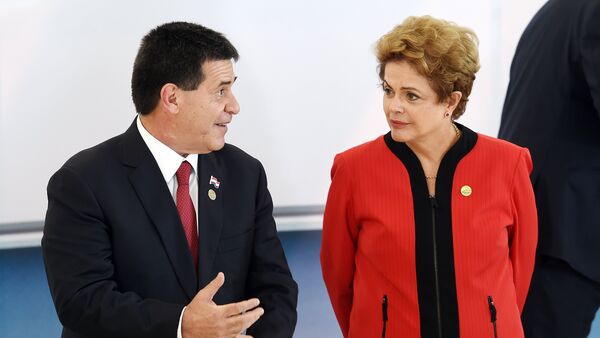 O presidente do Paraguai, Horacio Cartes, durante encontro com a presidenta brasileira, Dilma Rousseff, em Brasília, em 17 de julho de 2015 - Sputnik Brasil