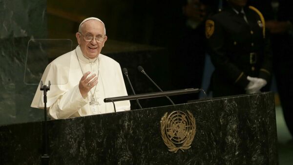Papa Francisco discursa na ONU. - Sputnik Brasil