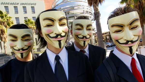 Mascaras usadas pelos ativistas do grupo Anonymous - Sputnik Brasil