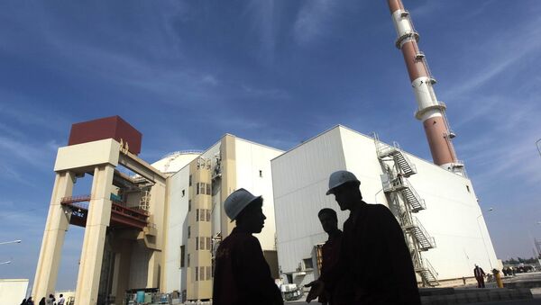 Usina nuclear em Bushehr, Irã - Sputnik Brasil