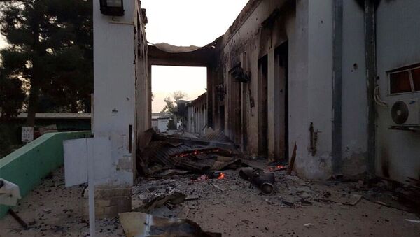 Hospital do Médicos Sem Fronteiras bombardeado no norte do Afeganistão no dia de 3 de outubro, em Kunduz - Sputnik Brasil