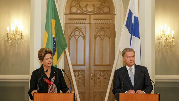 Dilma Rousseff e Sauli Niinisto, em encontro em Helsinque. - Sputnik Brasil