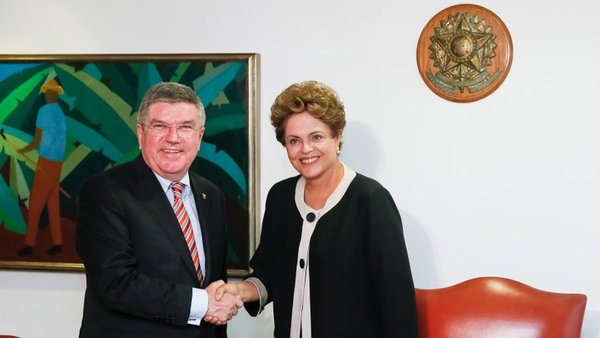 Presidenta Dilma Rousseff se encontra com o presidente do COI, Thomas Bach - Sputnik Brasil