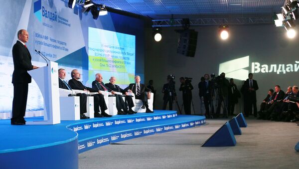 Presidente russo, Vladimir Putin, durante fórum do clube Valdai - Sputnik Brasil