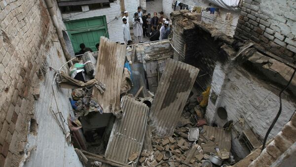Área no Paquistão atingida pelo terremoto. - Sputnik Brasil