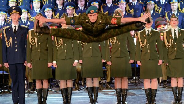 Coro do Exército Russo durante Olimpíadas em Sochi em 2014 - Sputnik Brasil