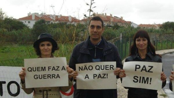 Manifestação contra OTAN em Portugal - Sputnik Brasil