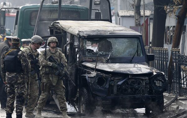 Uma forte explosão atinge o bairro diplomático de Cabul - Sputnik Brasil