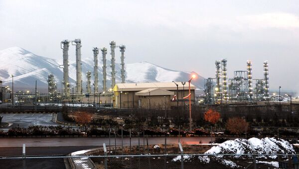 Instalações nucleares em Arak, Irã, 15 de setembro de 2015 - Sputnik Brasil