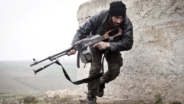 Um militante do Exército Livre da Síria (foto de arquivo) - Sputnik Brasil