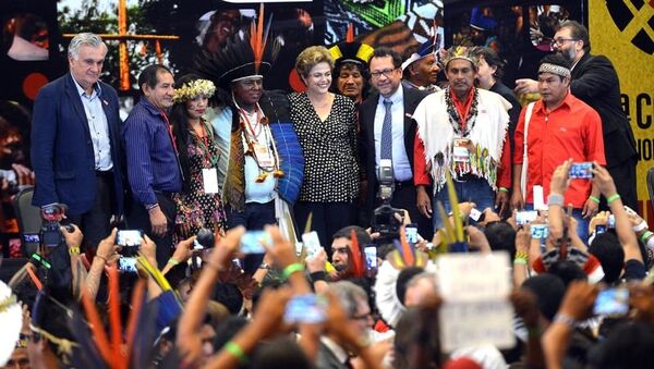 Dilma participa da 1ª Conferência de Política Indigenista - Sputnik Brasil