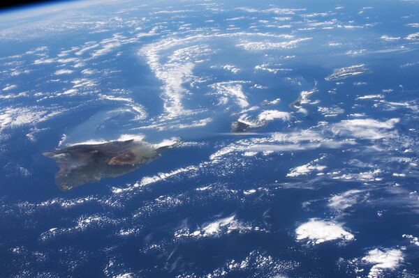 Vista do vulcão Kilauea a partir do espaço - Sputnik Brasil