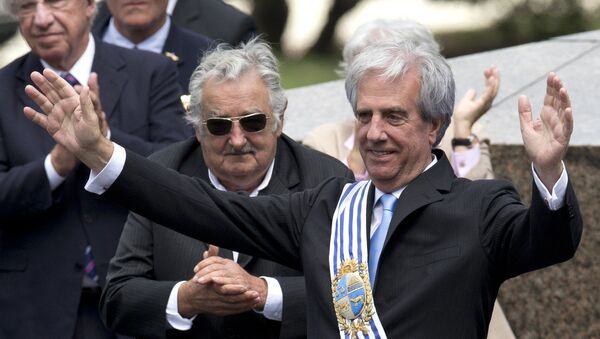 Presidente Tabaré Vázquez com o ex-Presidente José Mujica - Sputnik Brasil