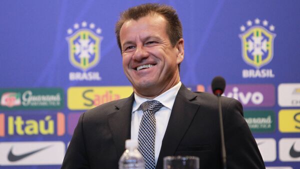Dunga convoca seleção para amistosos contra a França e o Chile - Sputnik Brasil