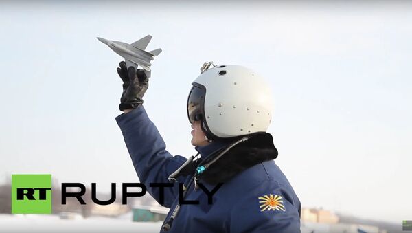 Pilotos russos competem na Aviadarts 2016 - Sputnik Brasil