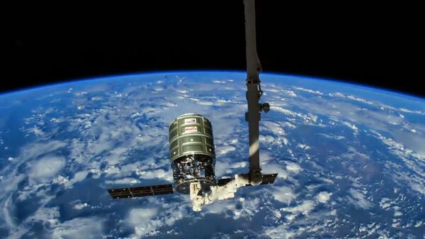 O vídeo oficial do projeto mostra uma nave espacial lança uma sonda para explorar o espaço aéreo - Sputnik Brasil