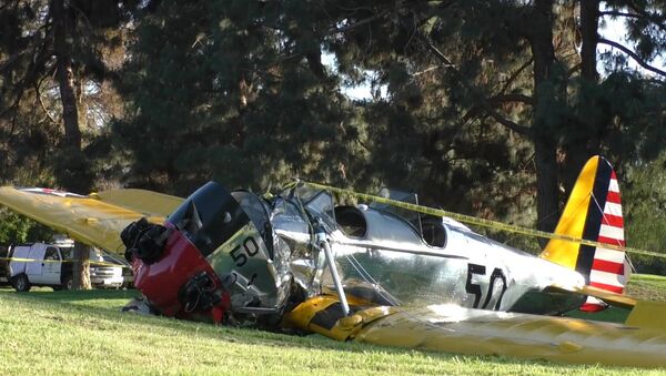 Avião de Harrison Ford cai em Los Angeles - Sputnik Brasil