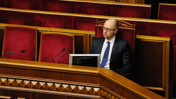 O primeiro-ministro ucraniano Arseni Yatsenyuk na Suprema Rada - Sputnik Brasil