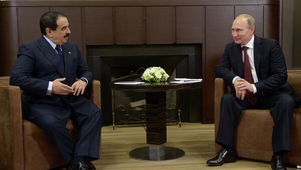 Vladimir Putin meets with King of Bahrain Hamad bin Isa Al Khalifa - Sputnik Brasil