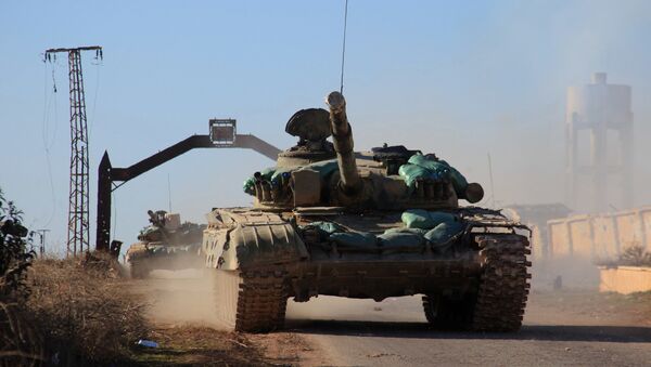 Tanques do exército sírio na província de Aleppo - Sputnik Brasil