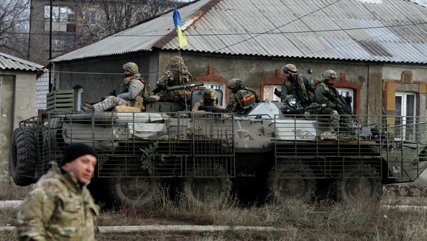 Ukrainian government army soldiers - Sputnik Brasil