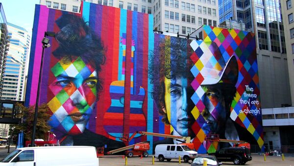 Retrato de Bob Dylan feito pelo artista brasileiro Eduardo Kobra em Minneapolis, estado de Minnesota, EUA - Sputnik Brasil