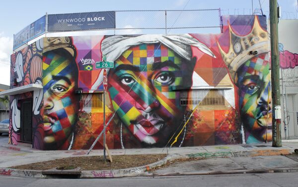 Tupac&Biggie, por Eduardo Kobra, Miami, estado de Florida, EUA - Sputnik Brasil