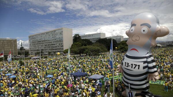 Protesto contra Dilma Rousseff e PT, Brasília, 13 de março de 2016 - Sputnik Brasil