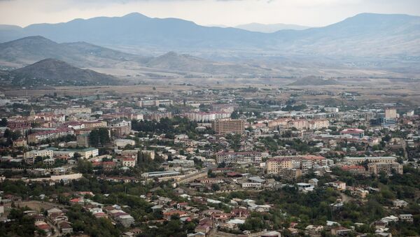 Cidade de Stepanakert da autoproclamada República de Nagorno-Karabakh - Sputnik Brasil