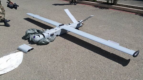 Este é o drone azeri abatido pelas forças armadas da autoproclamada República de Nagorno-Karabakh - Sputnik Brasil