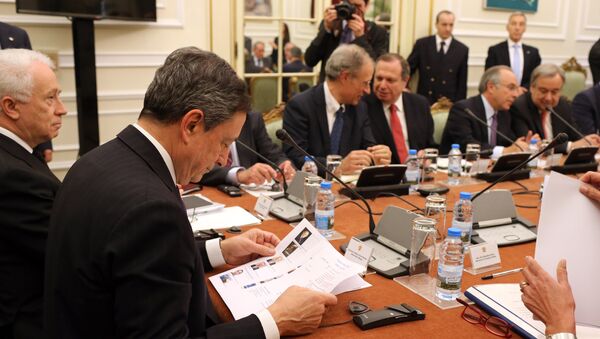 Mario Draghi durante o Conselho de Estado de Portugal em 7 de abril de 2016 - Sputnik Brasil
