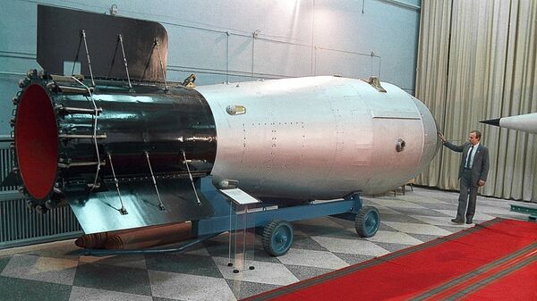 Bomba termonuclear exibida no museu de armas nucleares no Centro Nuclear Federal Russo (VNIIEF, na sigla em russo), na região de Nizhny Novgorod - Sputnik Brasil