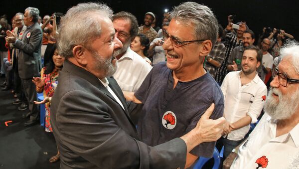 Lula participa de ato pela democracia com artistas e intelectuais, no Rio de Janeiro - Sputnik Brasil