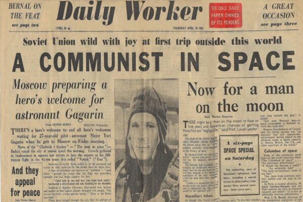 Daily Worker anuncia na capa: Um comunista no espaço - Sputnik Brasil
