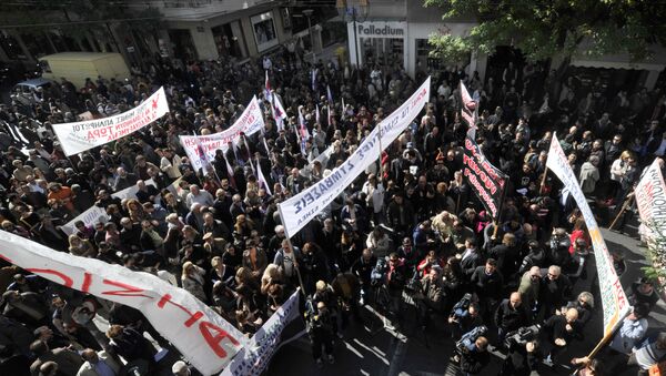 Jornalistas da Grécia participam nos protestos contra austeridade em Atenas - Sputnik Brasil