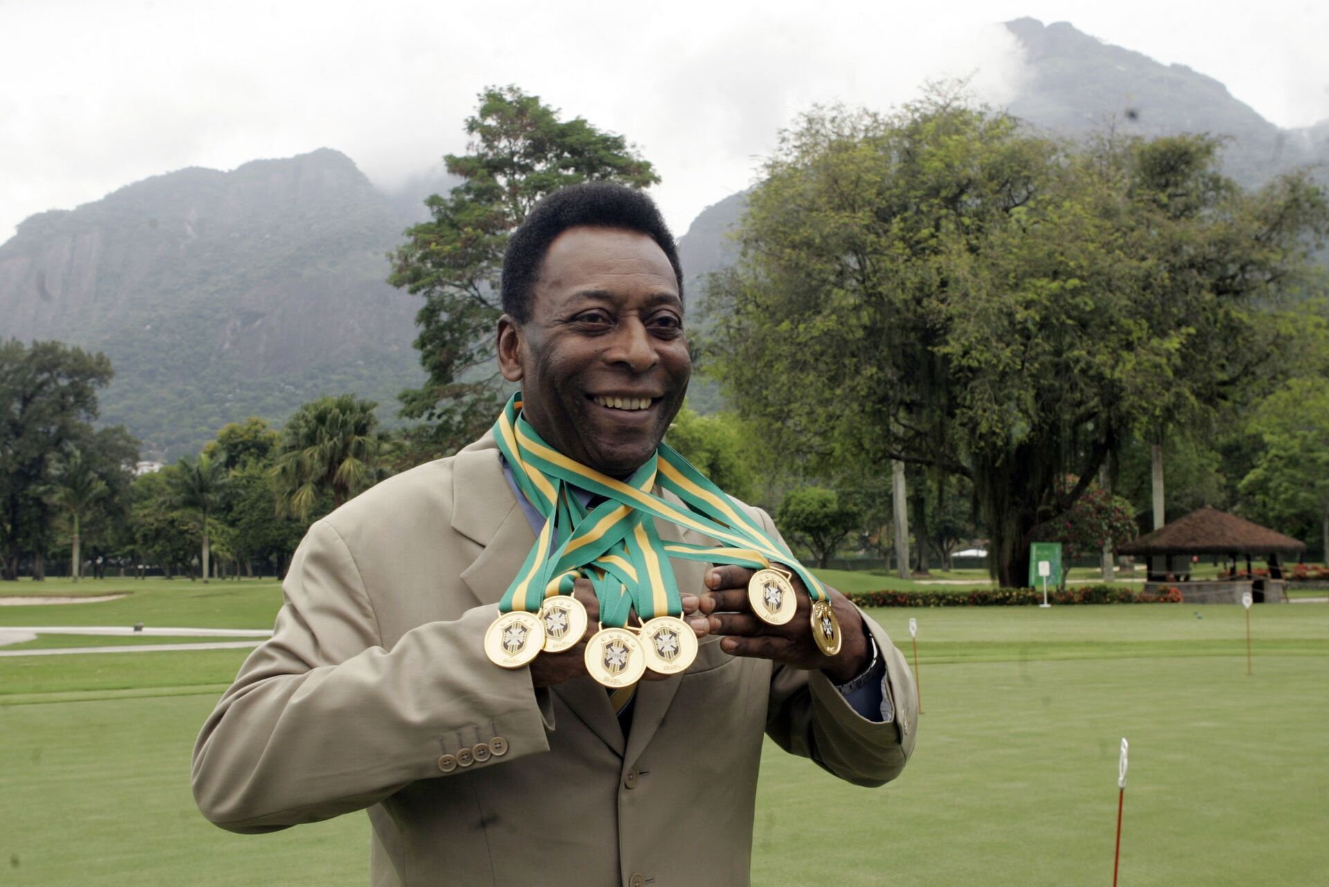 Pelé durante cerimônia esportiva no Rio de Janeiro, em 2010 - Sputnik Brasil, 1920, 16.09.2022