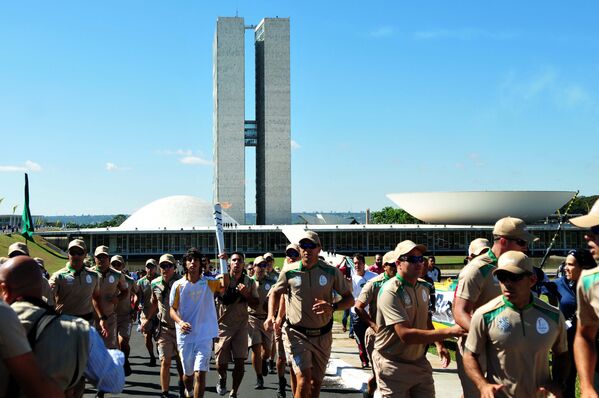 Tour da Tocha Olímpica em Brasília - Sputnik Brasil