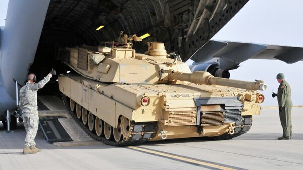 Tanque norte-americano Abrams M1A2 (foto de arquivo) - Sputnik Brasil