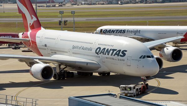 Avião da empresa australiana Qantas - Sputnik Brasil