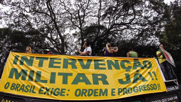 Protesto em São Paulo pelo Impeachment de Dilma Rousseff - Sputnik Brasil