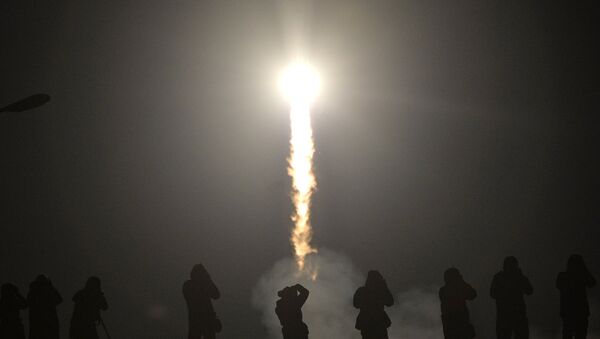 Lançamento de foguete do Cosmódromo Baikonur - Sputnik Brasil
