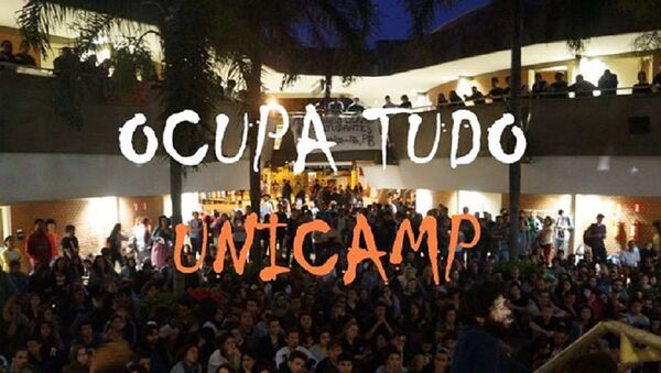 Cartaz do movimento OcupaTudo Unicamp - Sputnik Brasil