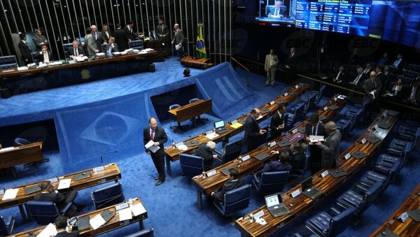 Senado discute impeachment de Dilma - Sputnik Brasil