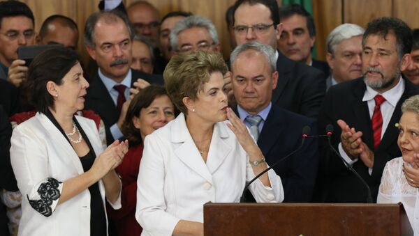 Pronunciamento da Presidenta Dilma Rousseff a imprensa após afastamento - Sputnik Brasil