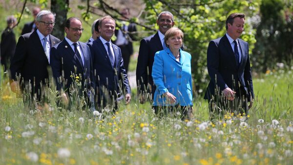 Líderes do G7 chegam para a primeira sessão de trabalho da cúpula do G7 perto de Garmisch-Partenkirchen, Alemanha, 7 de junho de 2015 - Sputnik Brasil